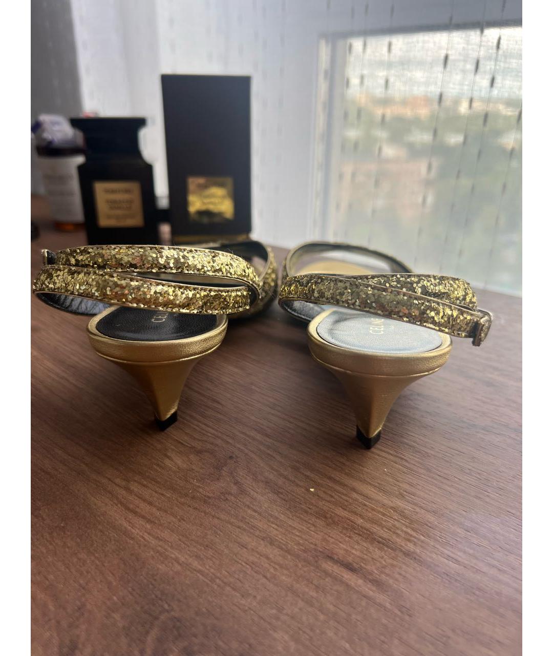 CELINE PRE-OWNED Золотые кожаные босоножки, фото 3