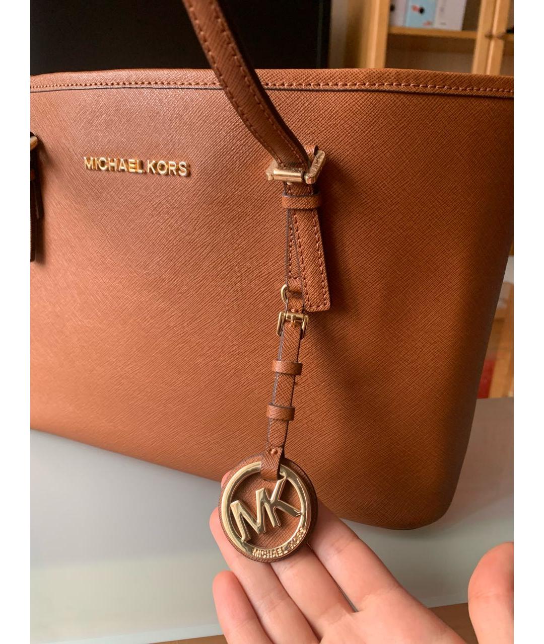 MICHAEL MICHAEL KORS Коричневая кожаная сумка тоут, фото 5