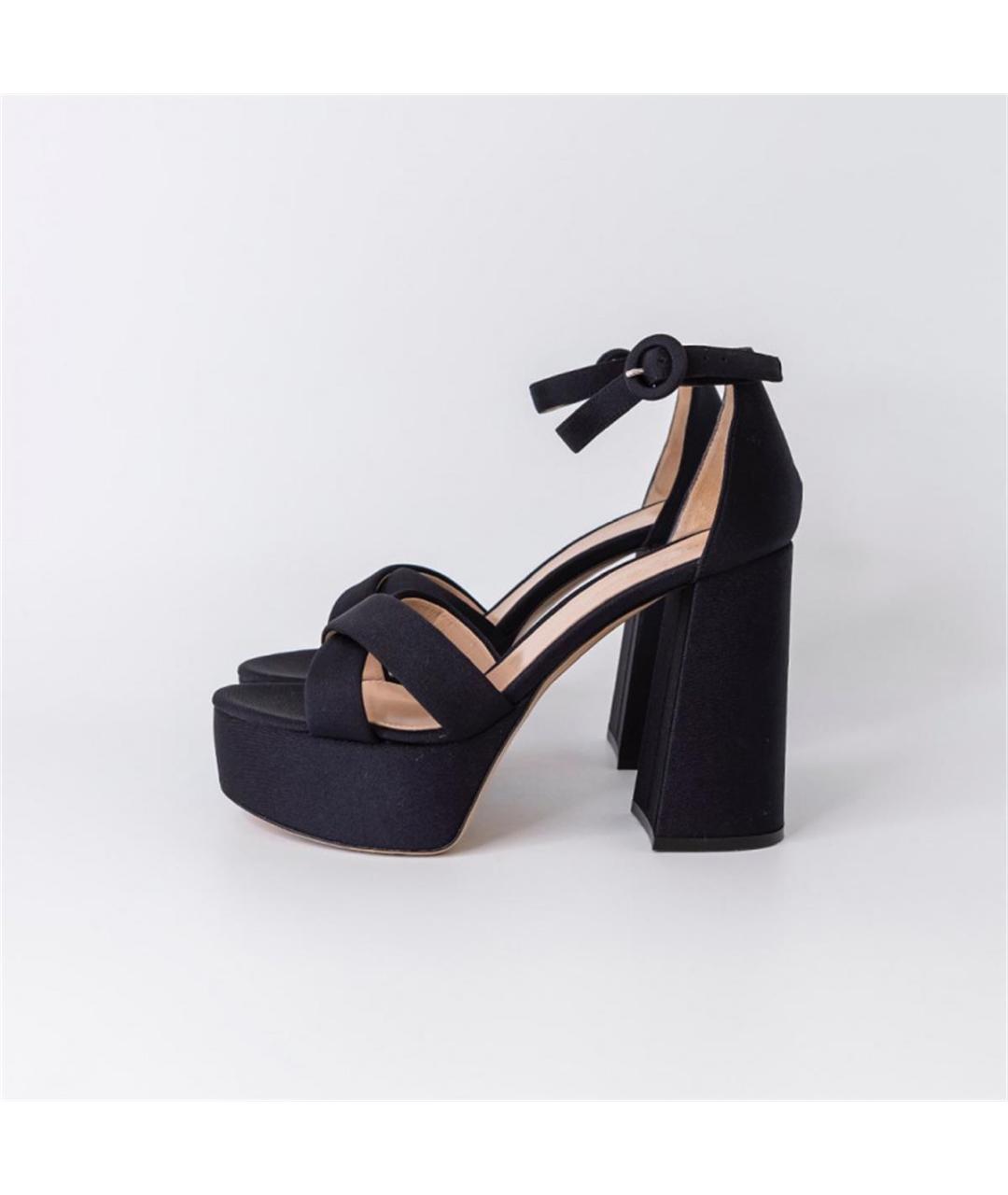GIANVITO ROSSI Черные текстильные босоножки, фото 5