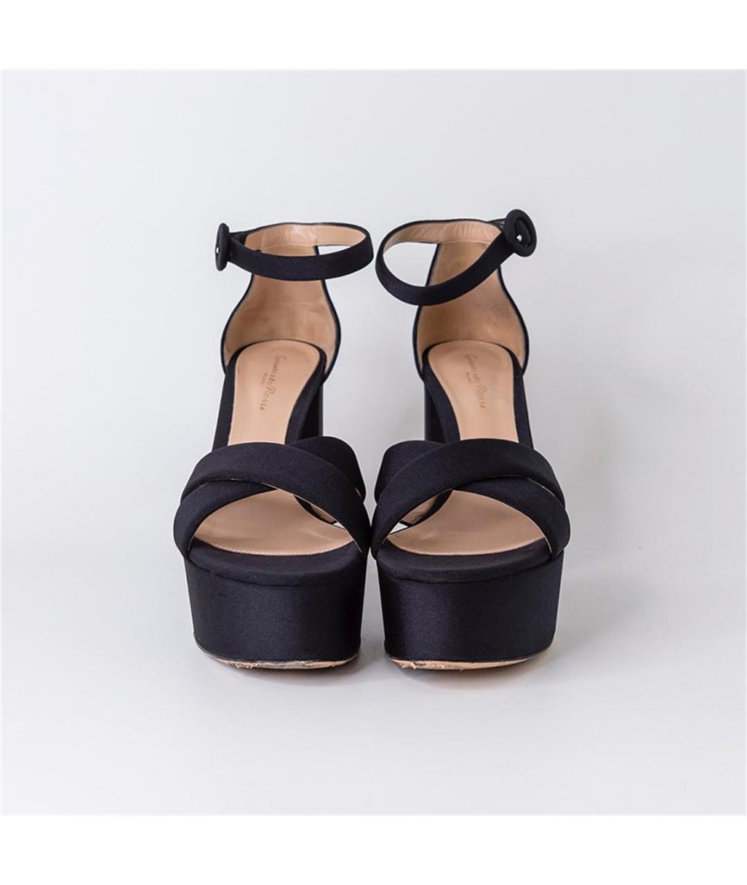 GIANVITO ROSSI Черные текстильные босоножки, фото 3