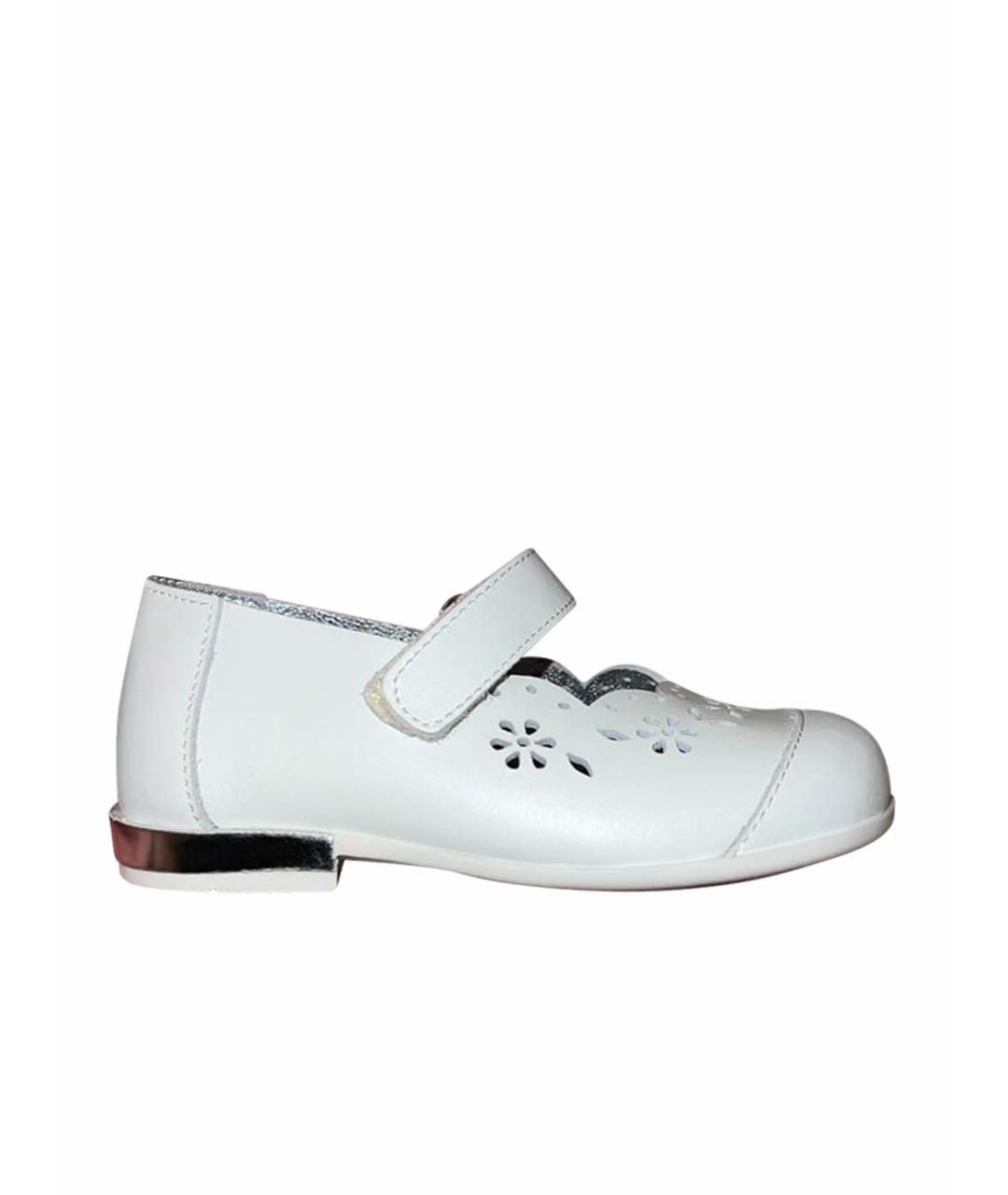 MONNALISA Белые кожаные балетки и туфли, фото 1
