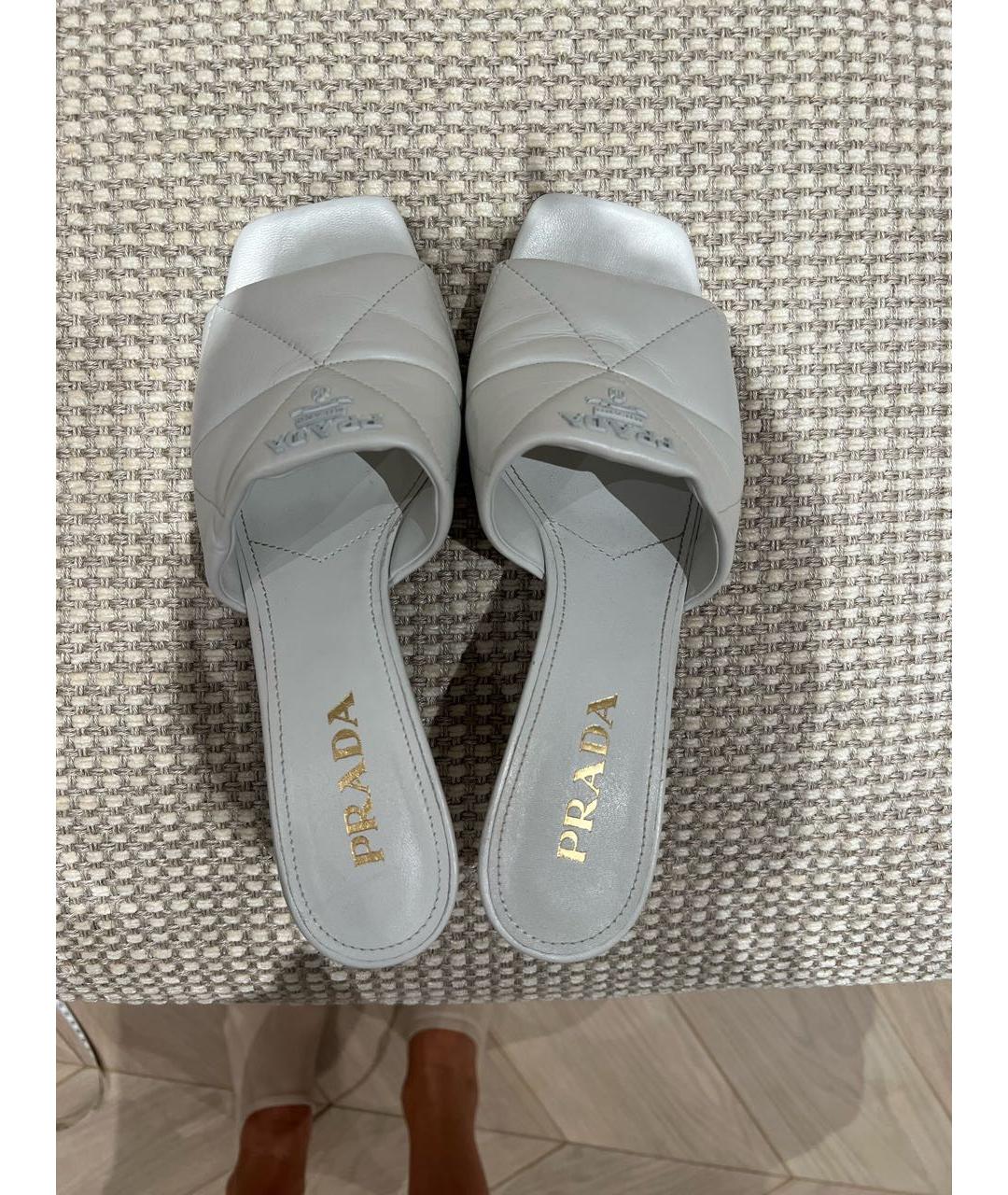 PRADA Белые кожаные босоножки, фото 3