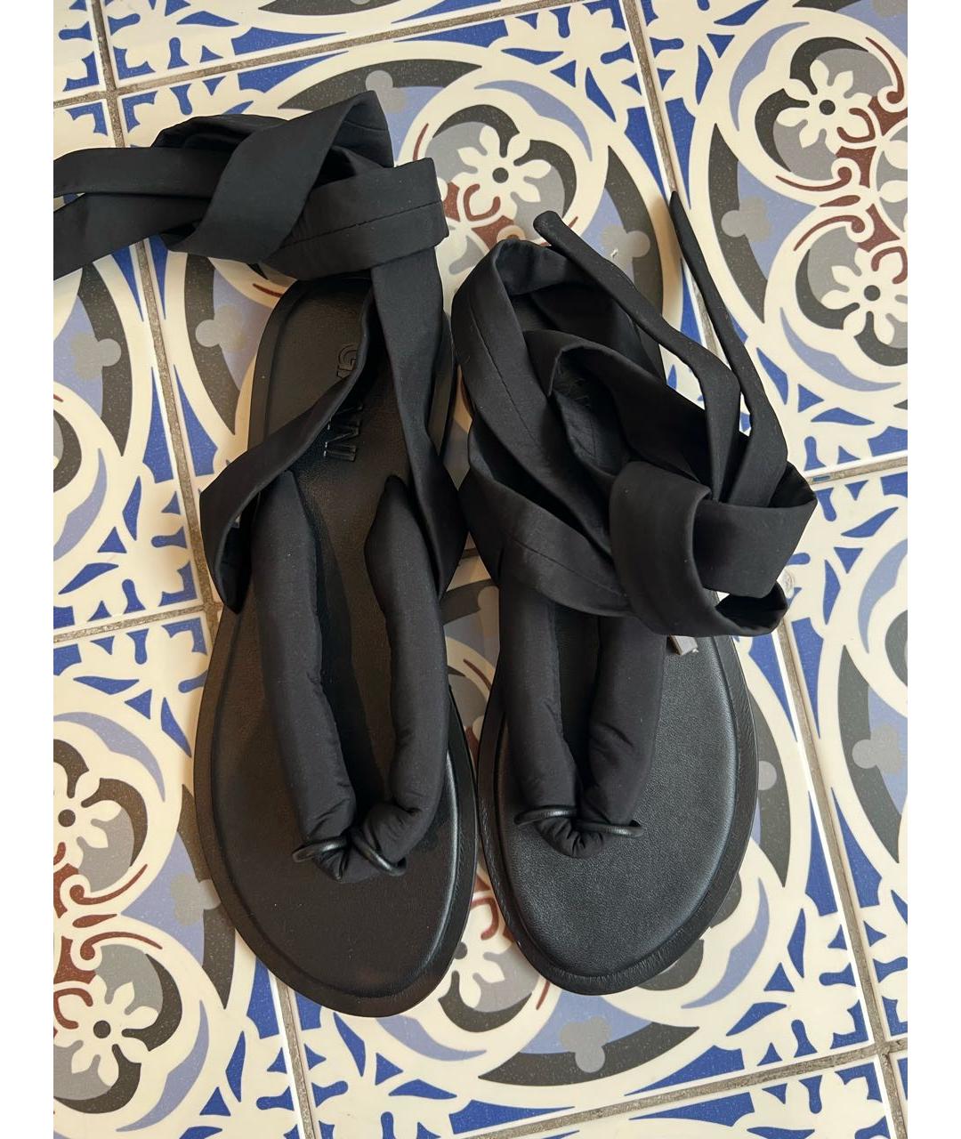 GANNI Черные текстильные сандалии, фото 2