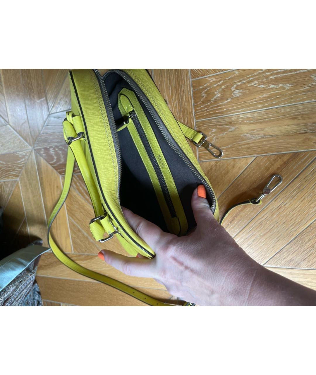 BALLY Желтая кожаная сумка с короткими ручками, фото 4