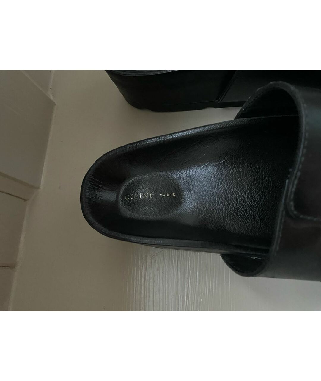 CELINE PRE-OWNED Черные сандалии из лакированной кожи, фото 5