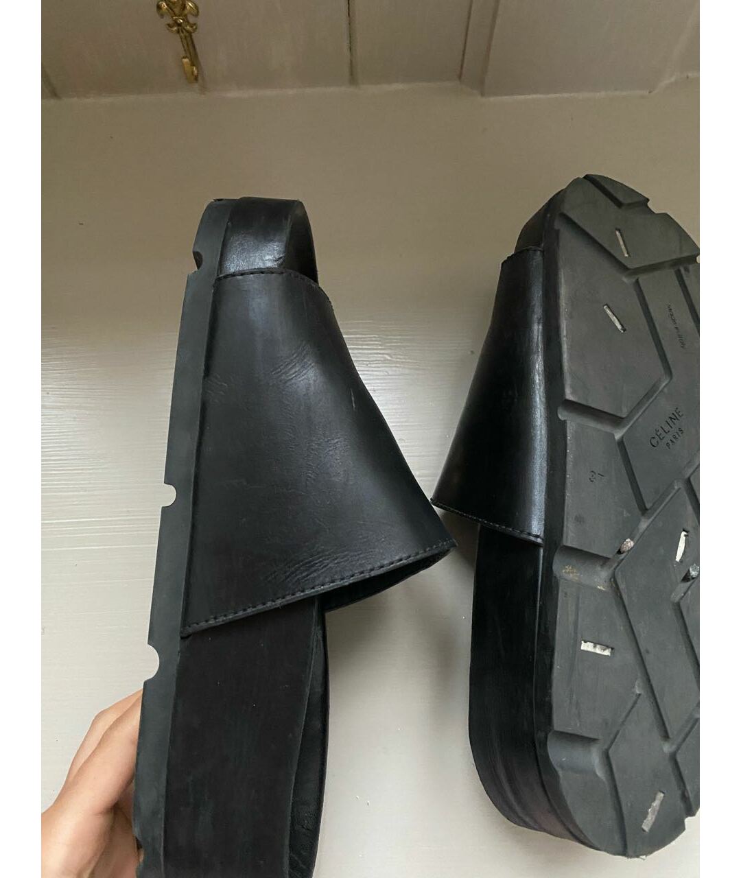 CELINE PRE-OWNED Черные сандалии из лакированной кожи, фото 8