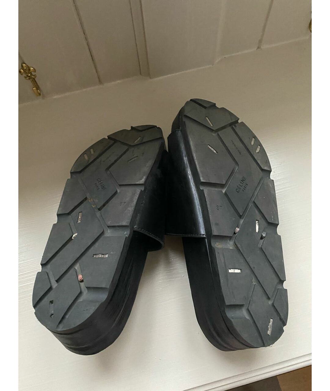 CELINE PRE-OWNED Черные сандалии из лакированной кожи, фото 7