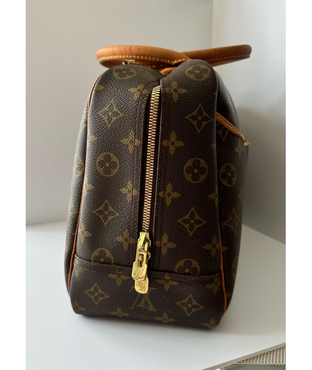 LOUIS VUITTON Коричневая кожаная сумка с короткими ручками, фото 6