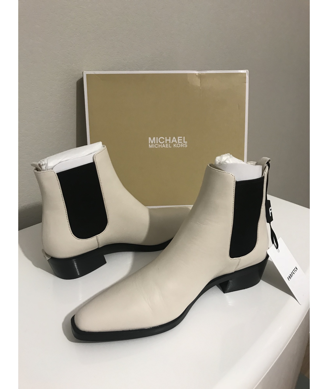 MICHAEL KORS Белые кожаные ботинки, фото 3