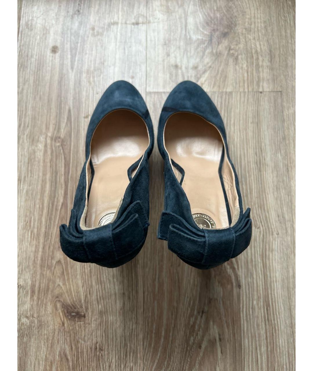 ELISABETTA FRANCHI Темно-синие замшевые туфли, фото 3
