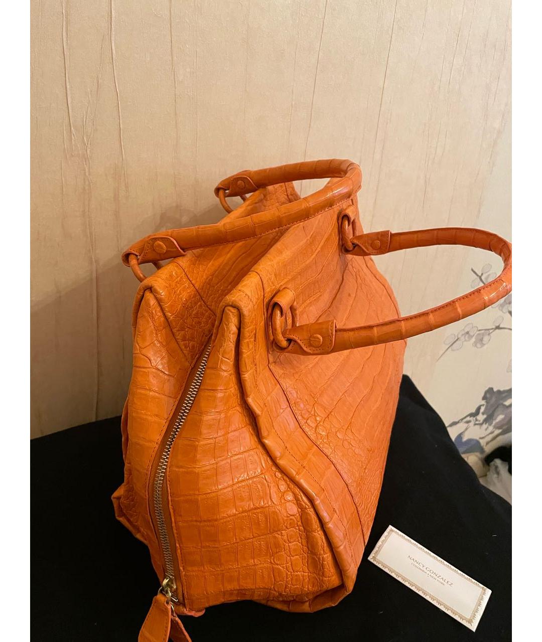 NANCY GONZALEZ Оранжевая сумка с короткими ручками из экзотической кожи, фото 5