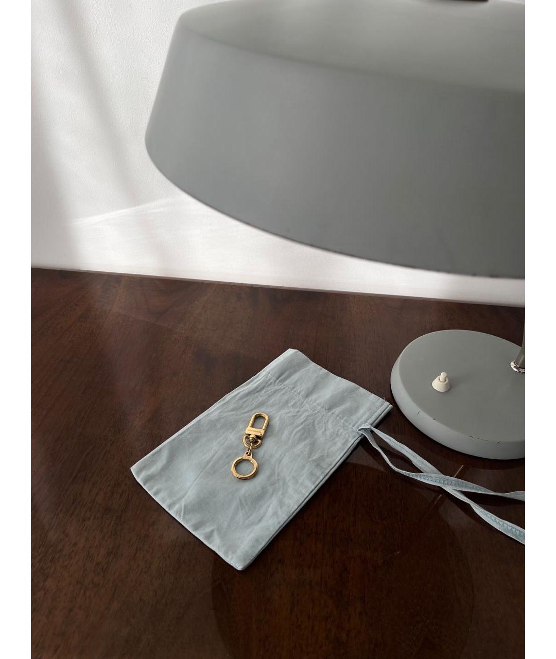 LOUIS VUITTON Золотой брелок, фото 5