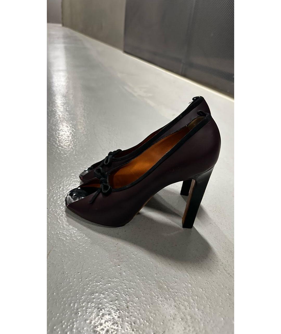 CELINE PRE-OWNED Бордовые кожаные туфли, фото 3