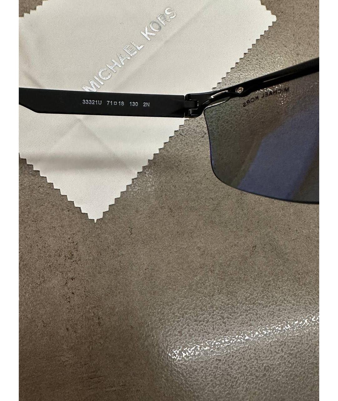 MICHAEL MICHAEL KORS Черные пластиковые солнцезащитные очки, фото 7