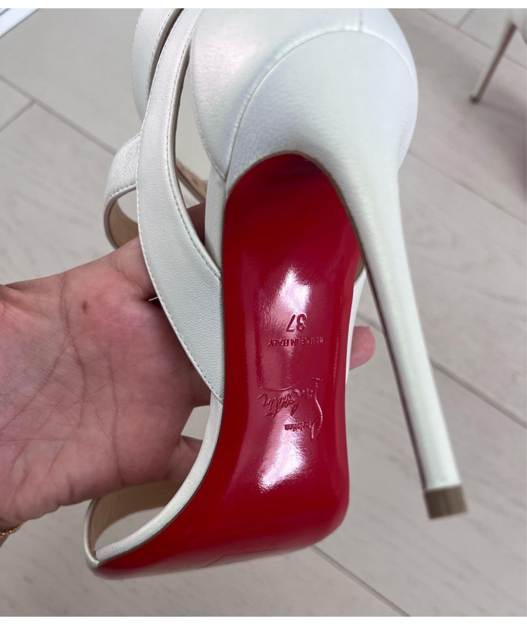 CHRISTIAN LOUBOUTIN Белые кожаные босоножки, фото 5