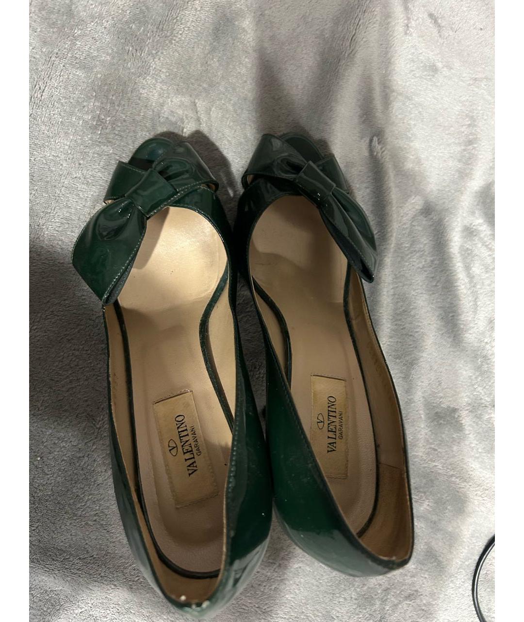 VALENTINO Зеленые туфли из лакированной кожи, фото 3
