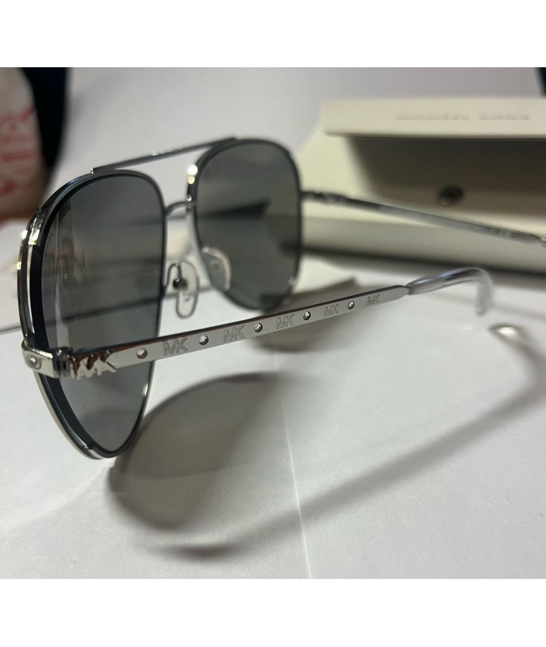 MICHAEL KORS Серебряные металлические солнцезащитные очки, фото 2
