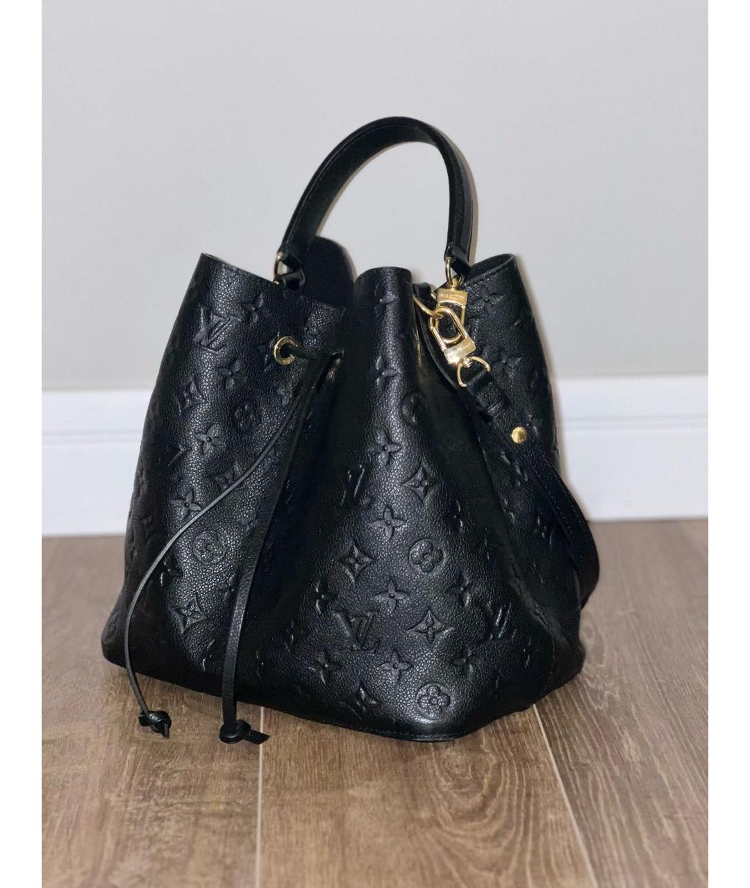 LOUIS VUITTON Черная кожаная сумка с короткими ручками, фото 5