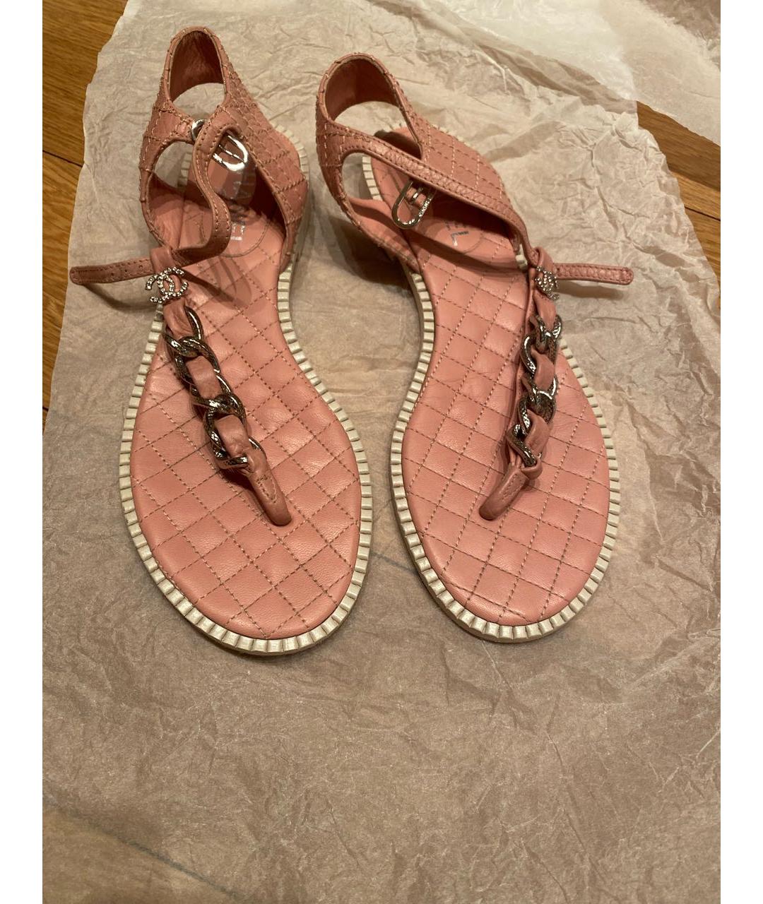CHANEL Розовые кожаные сандалии, фото 2