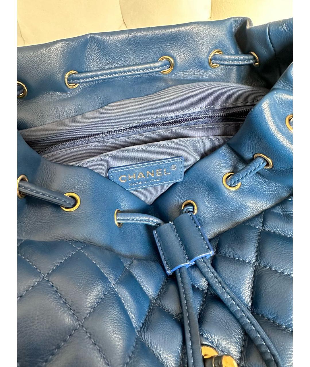 CHANEL PRE-OWNED Синий кожаный рюкзак, фото 4