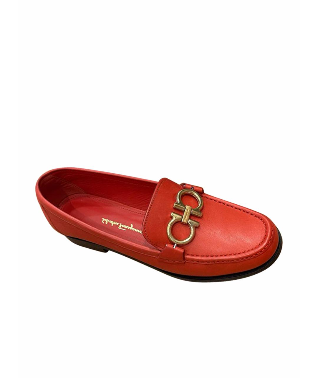 SALVATORE FERRAGAMO Красные кожаные лоферы, фото 1