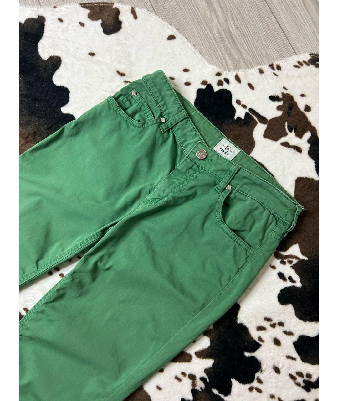 CERRUTI 1881 Зеленые хлопко-эластановые прямые джинсы, фото 2