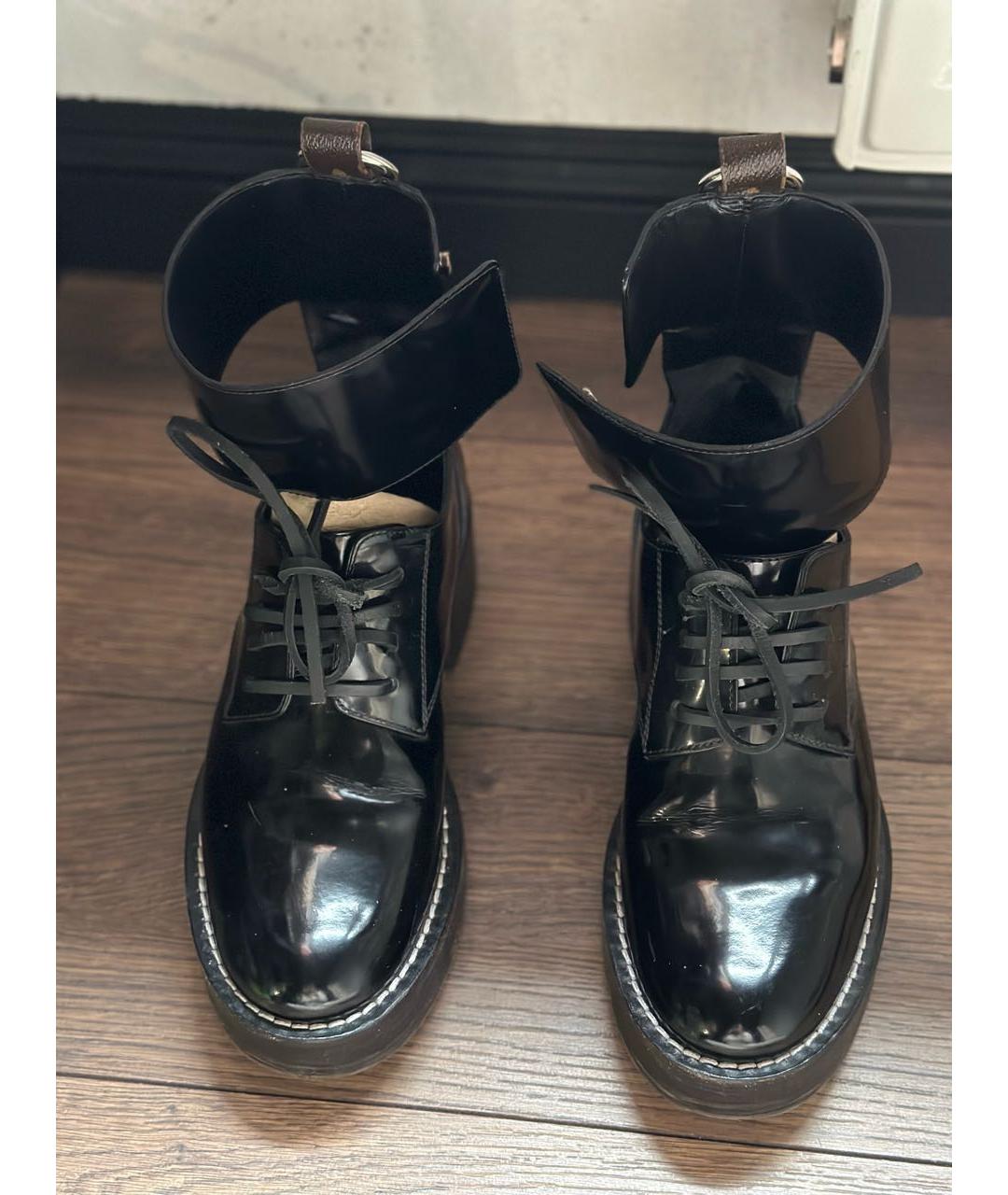 LOUIS VUITTON PRE-OWNED Черные ботинки из лакированной кожи, фото 2