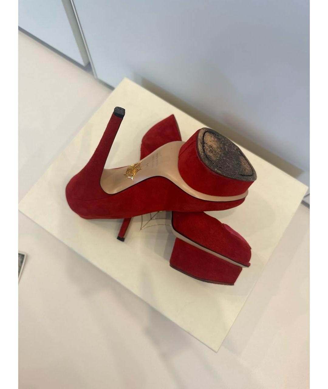 CHARLOTTE OLYMPIA Красные замшевые туфли, фото 5