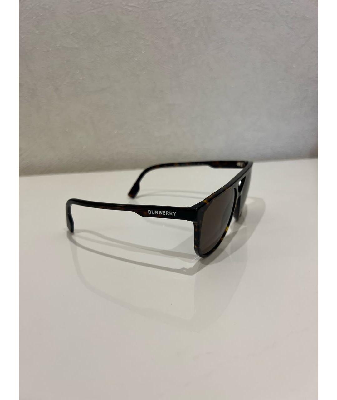BURBERRY Коричневые пластиковые солнцезащитные очки, фото 2