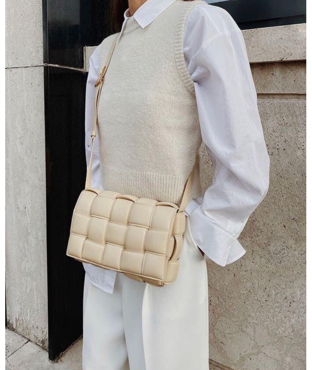 BOTTEGA VENETA Бежевая кожаная сумка через плечо, фото 5