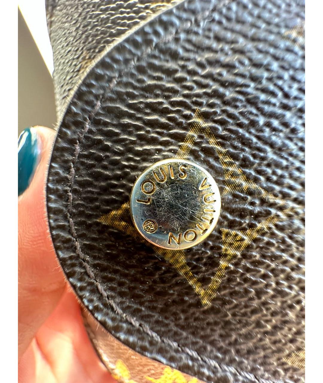 LOUIS VUITTON Коричневая ключница, фото 2