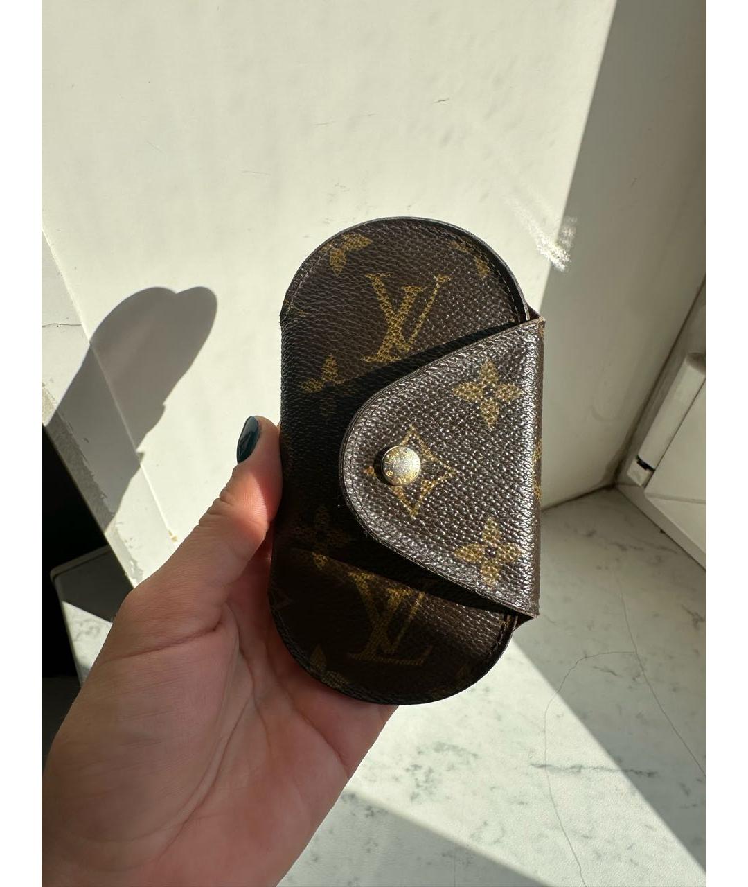LOUIS VUITTON Коричневая ключница, фото 6