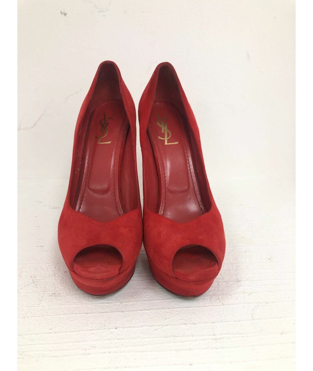 SAINT LAURENT Красные замшевые туфли, фото 2