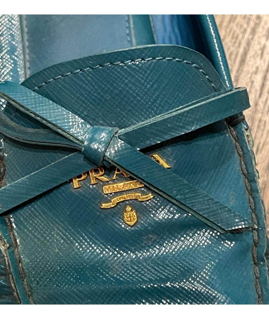 PRADA Бирюзовые мокасины из лакированной кожи, фото 5