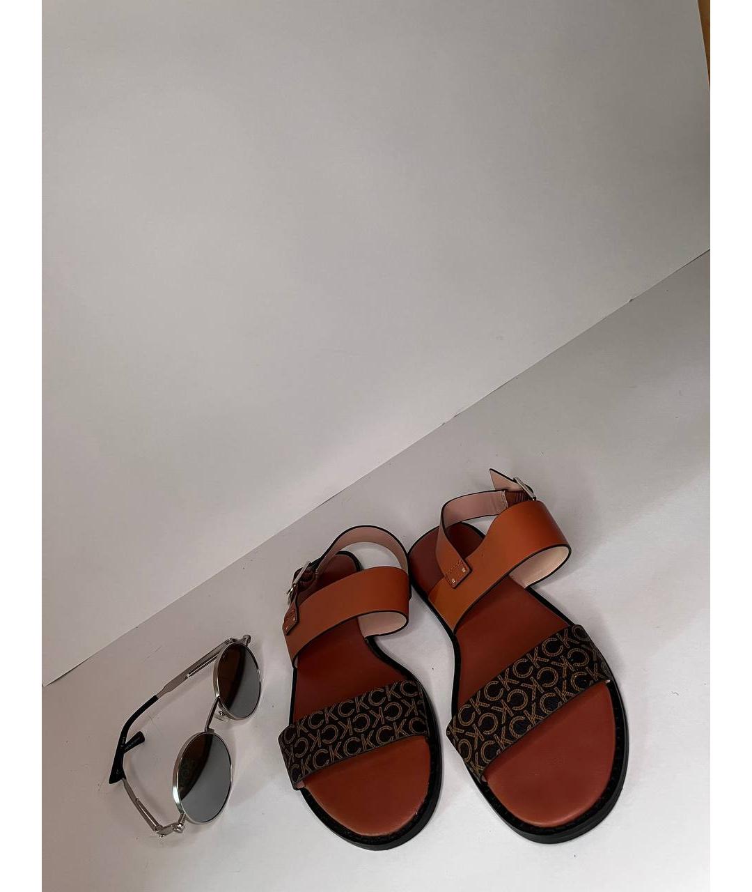 CALVIN KLEIN Коричневые кожаные сандалии, фото 3