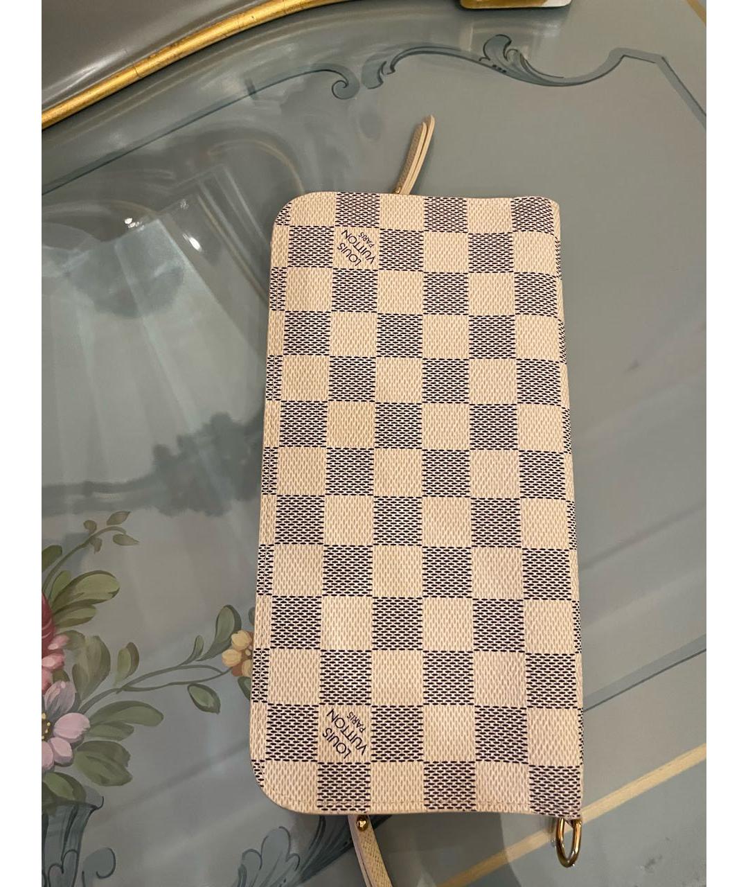 LOUIS VUITTON PRE-OWNED Белый кошелек, фото 2