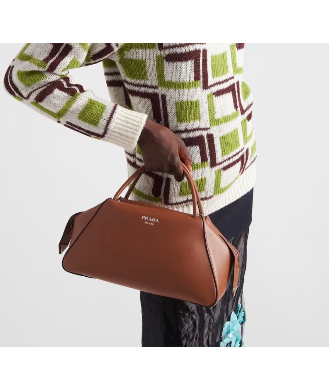 PRADA Горчичная кожаная сумка с короткими ручками Supernova для