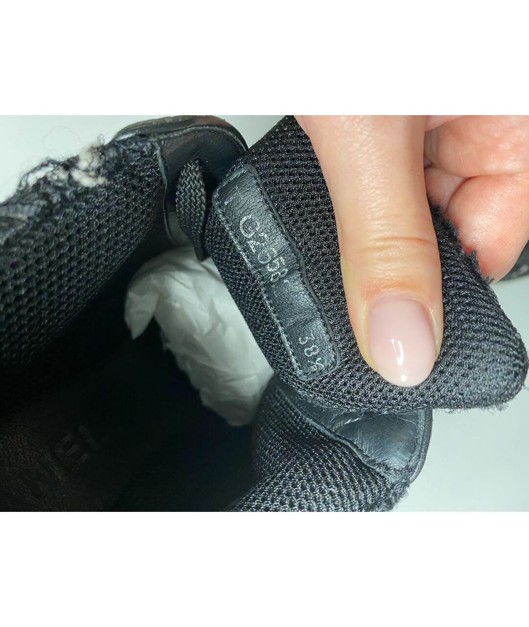 CHANEL PRE-OWNED Черные кожаные кроссовки, фото 6