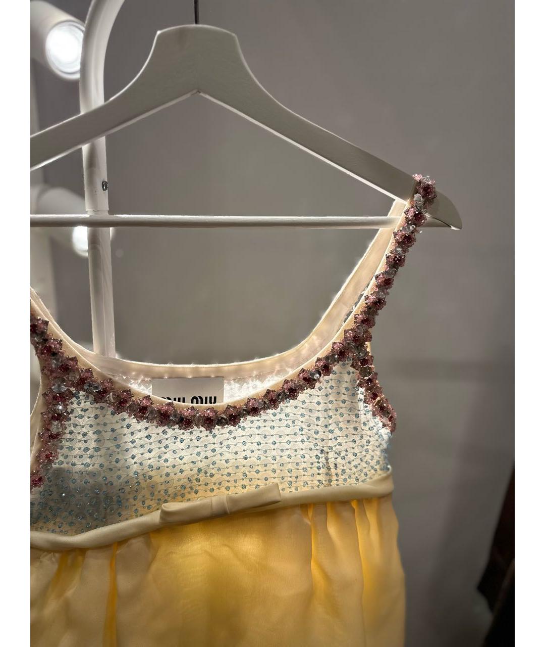 MIU MIU Желтое атласное коктейльное платье, фото 2