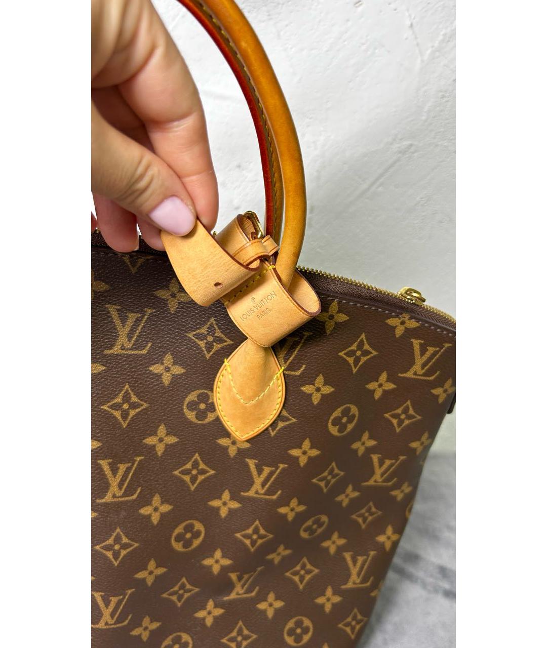LOUIS VUITTON Коричневая кожаная сумка с короткими ручками, фото 2