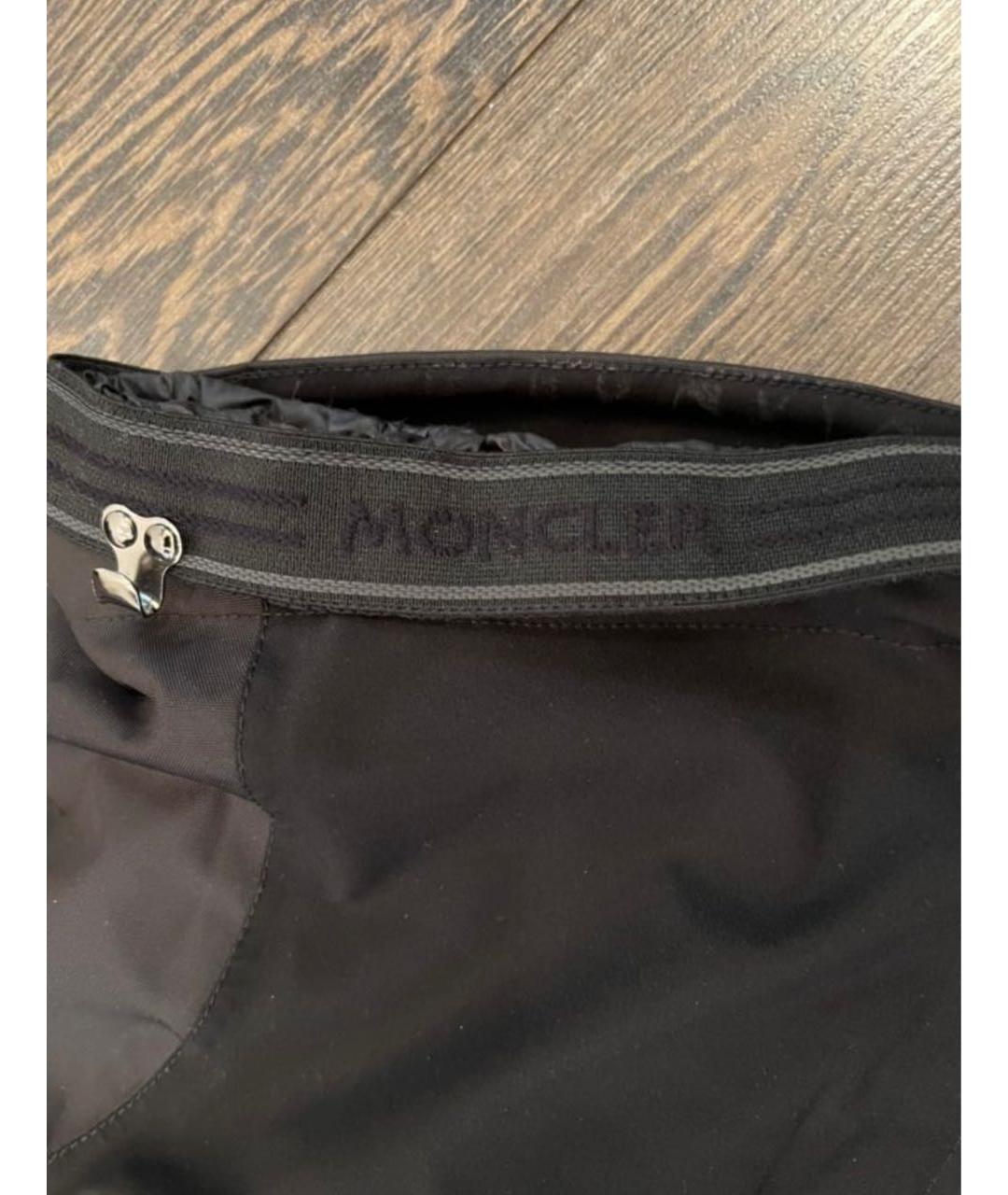 MONCLER Черные полиэстеровые спортивные брюки и шорты, фото 3