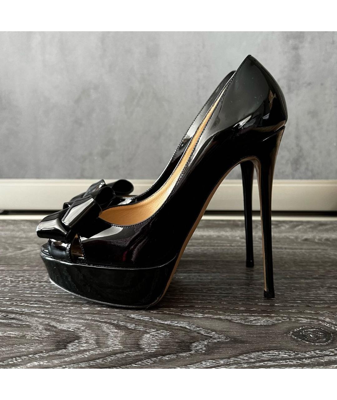 VALENTINO Черные туфли из лакированной кожи, фото 9