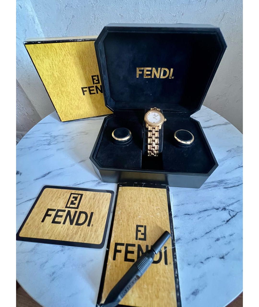FENDI Золотые позолоченные часы, фото 2