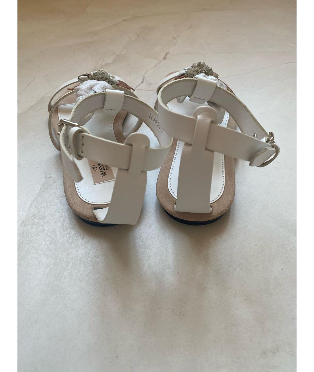 VALENTINO Белые кожаные сандалии, фото 4