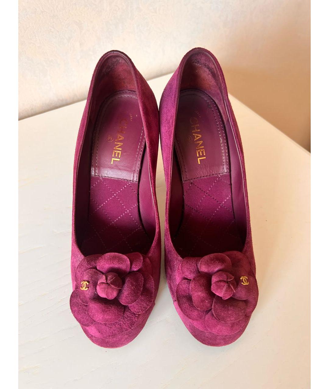 CHANEL PRE-OWNED Фиолетовые замшевые туфли, фото 3
