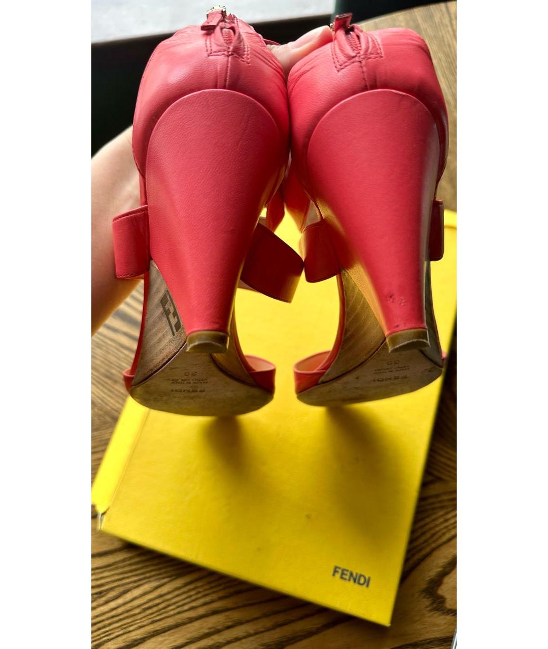 FENDI Коралловые кожаные босоножки, фото 8