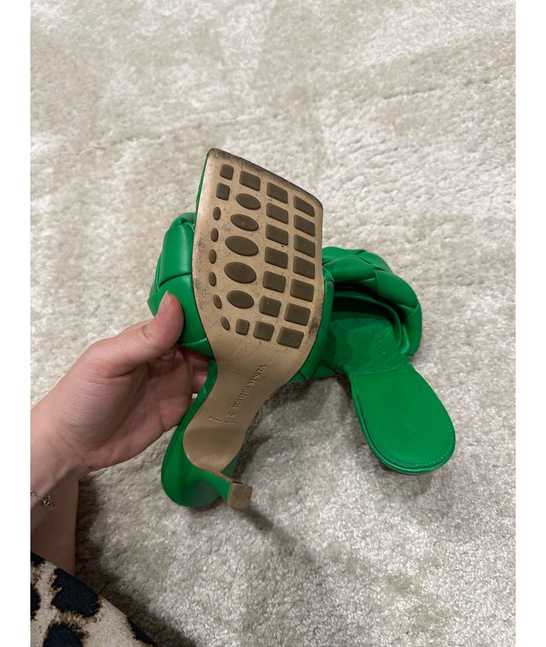 BOTTEGA VENETA Зеленые кожаные сандалии, фото 5