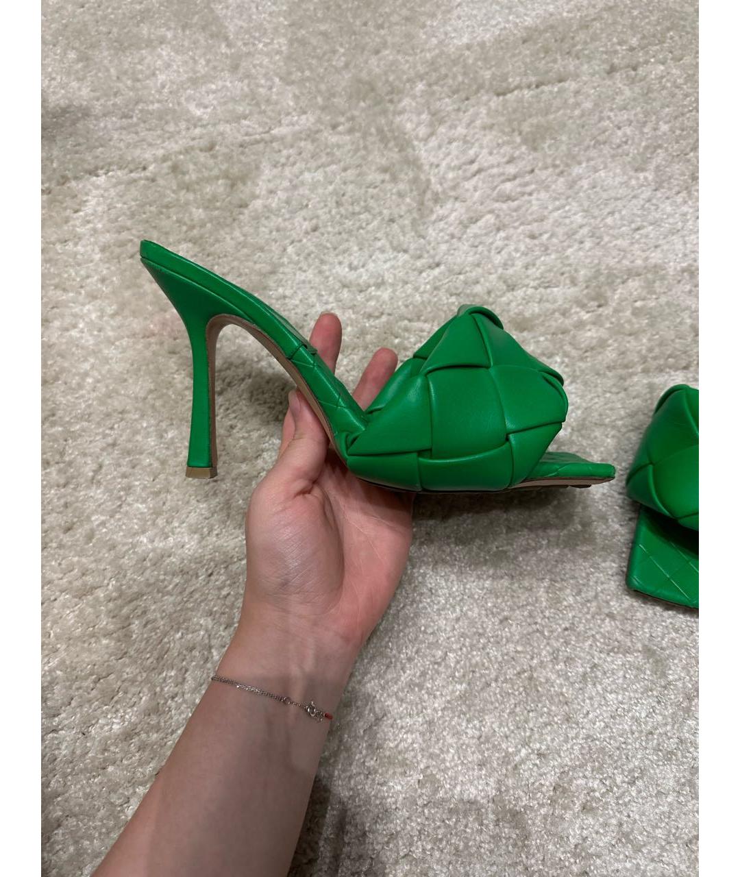 BOTTEGA VENETA Зеленые кожаные сандалии, фото 7