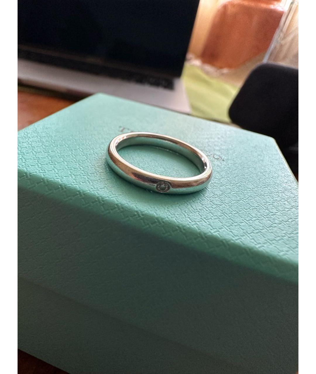 TIFFANY&CO Белое платиновое кольцо, фото 3