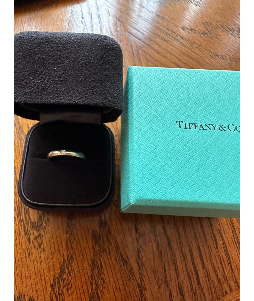 TIFFANY&CO Белое платиновое кольцо, фото 5